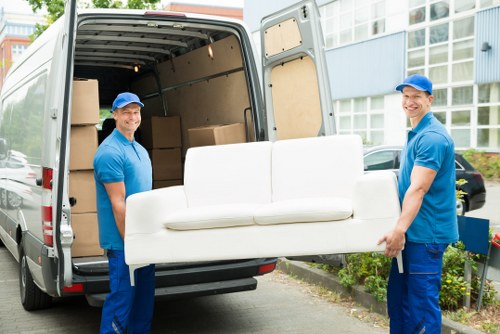 Reliable man and van service in Pimlico showcasing local moving expertise