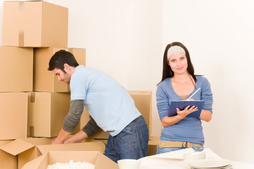 Efficient and organized unpacking process